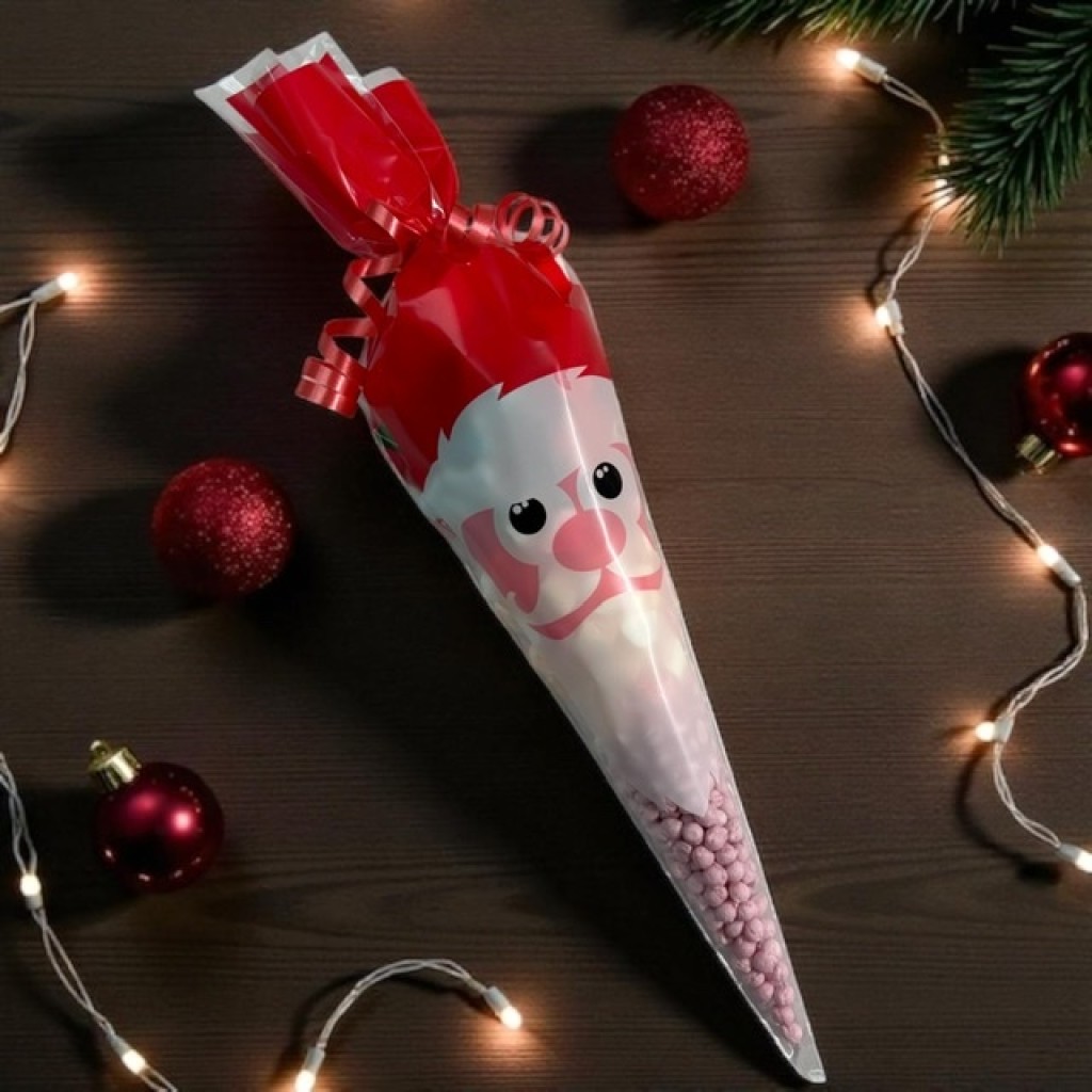 Christmas Sweet Cones 