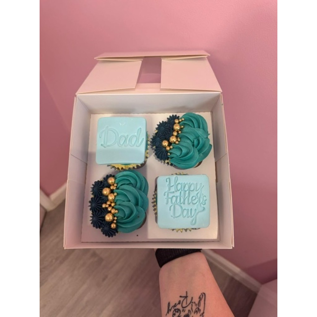 Luxury Father's Day Cupcakes Vanilla Cupcakes